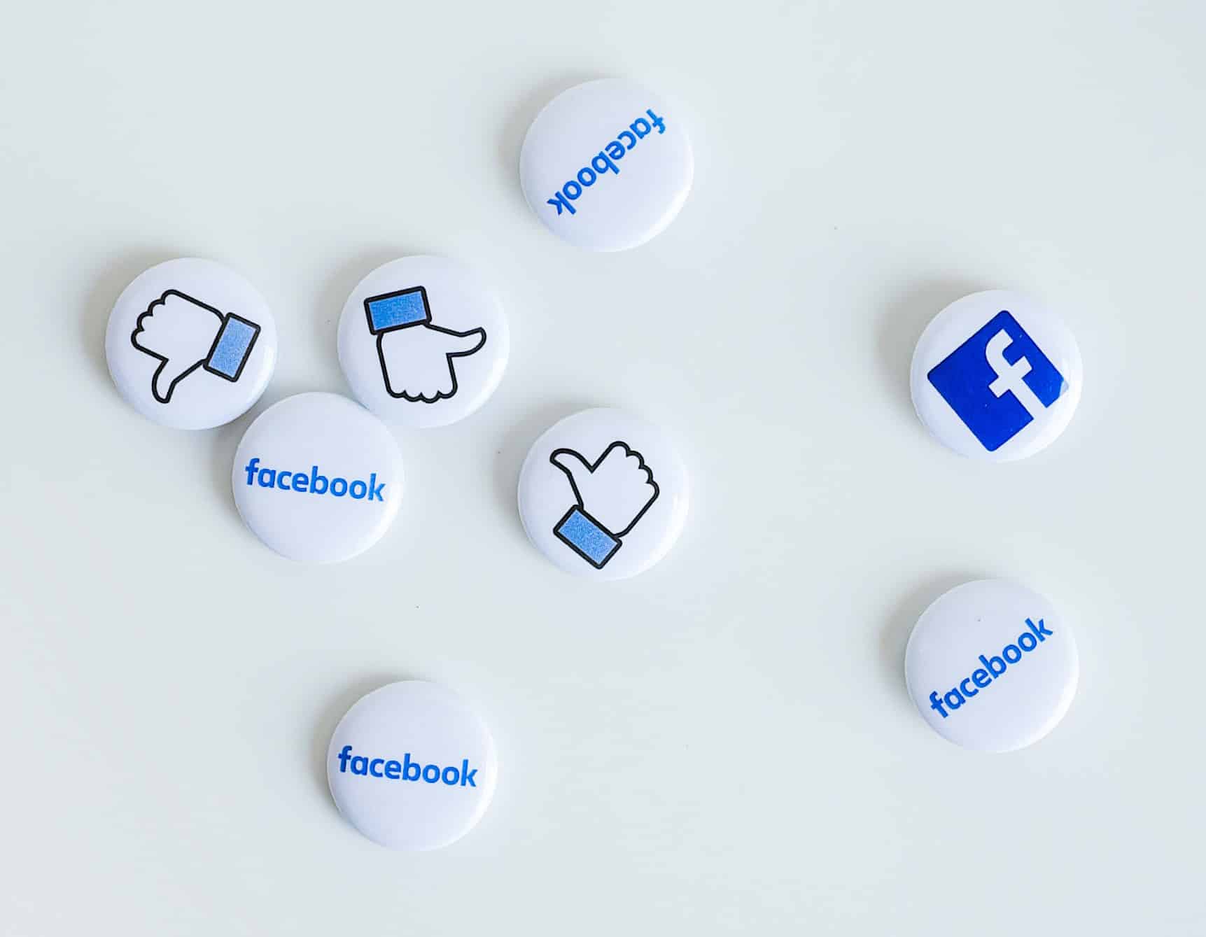  Facebook: On Adding Audio to Social