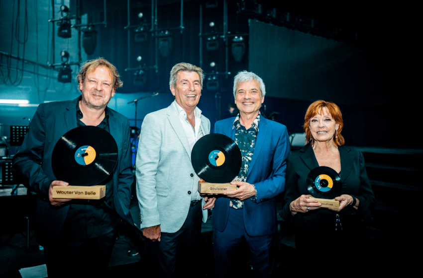  VRT inducts music legends into Hall of Fame