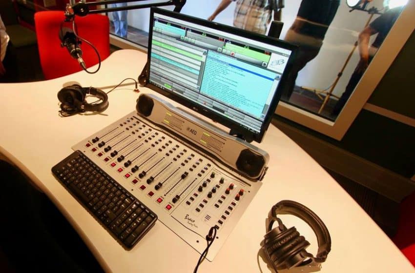  Radio Moletsi goes mobile with AEQ Bravo