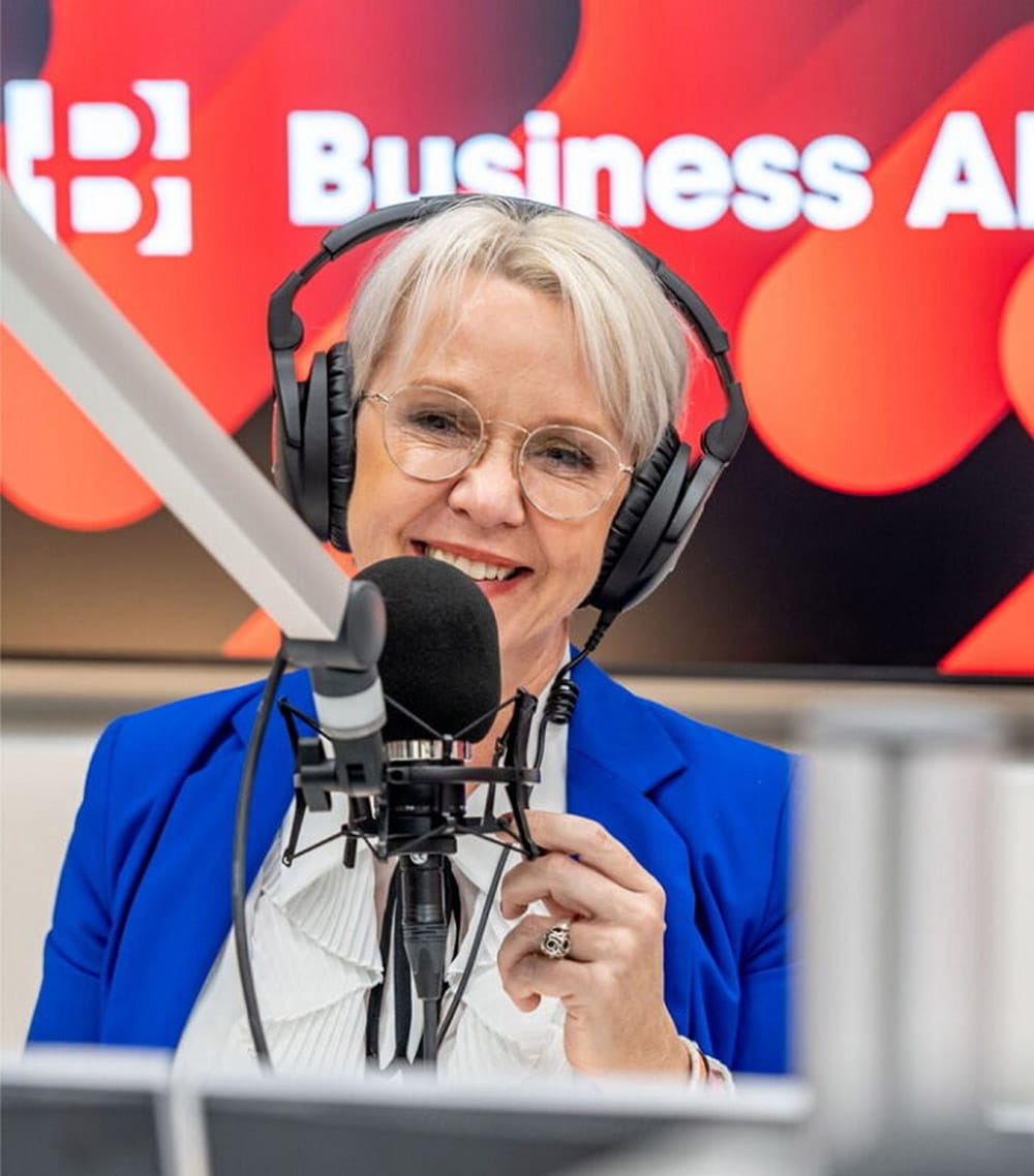 Former Radio Donna news presenter Sofie Sonck joined Business AM radio.