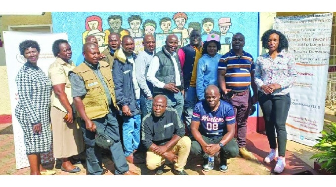  Zimbabwe community stations form association