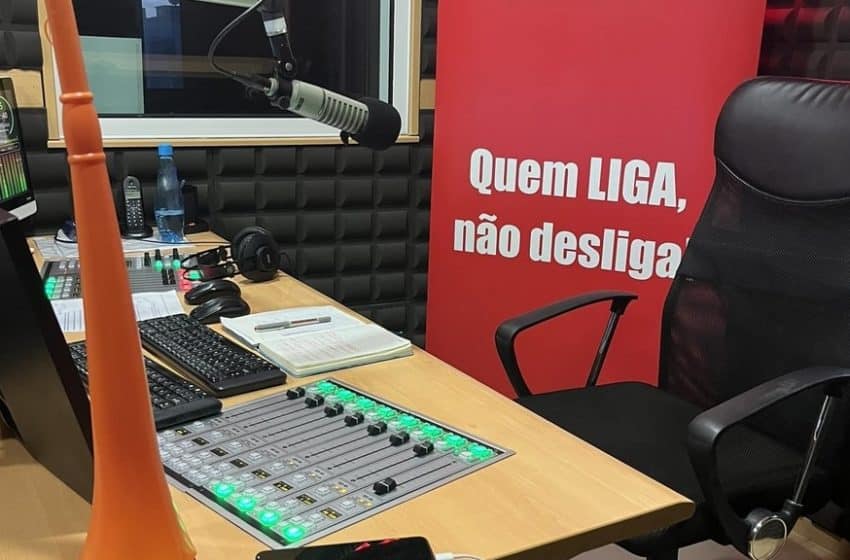  Portugal: Radio RDS digitizes with AEQ Forum Split