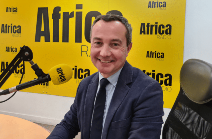  Africa Radio reinvents a lifeline